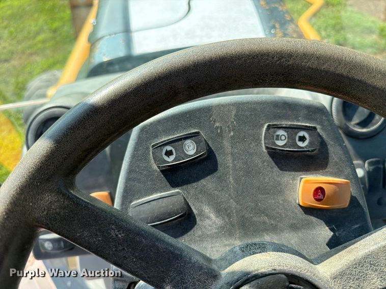 image for item OE9618 2006 Caterpillar 420E backhoe