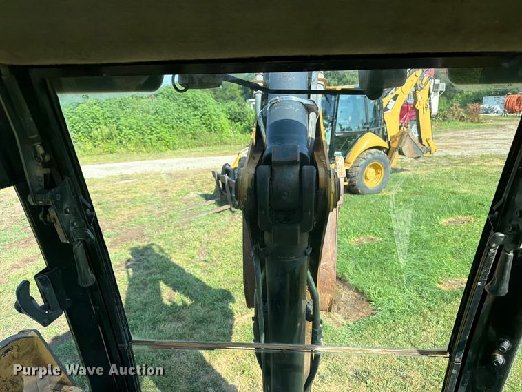image for item OE9618 2006 Caterpillar 420E backhoe