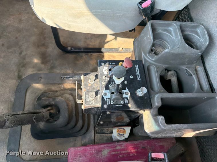 image for item OE9619 2004 Sterling L9500 Series dump truck