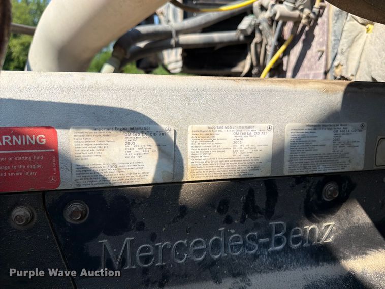 image for item OE9619 2004 Sterling L9500 Series dump truck