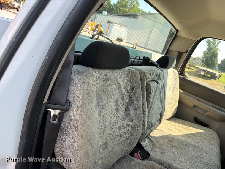 image for item OE9621 2012 Chevrolet Silverado 3500 Crew Cab utility bed pickup truck