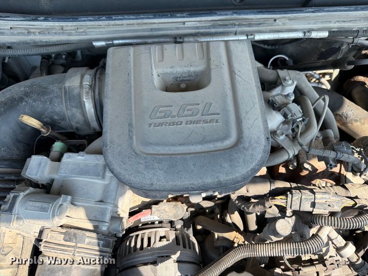 image for item OE9621 2012 Chevrolet Silverado 3500 Crew Cab utility bed pickup truck