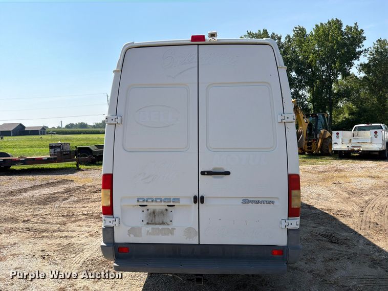 image for item OE9622 2005 Dodge Sprinter van