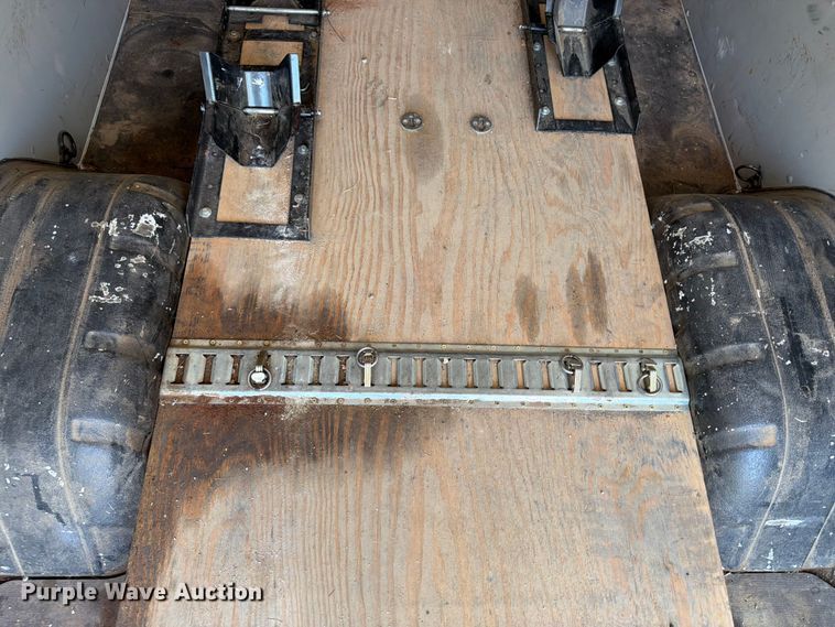 image for item OE9622 2005 Dodge Sprinter van