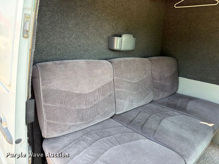 image for item OE9622 2005 Dodge Sprinter van