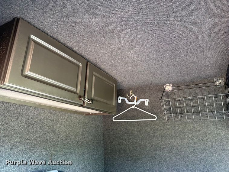 image for item OE9622 2005 Dodge Sprinter van