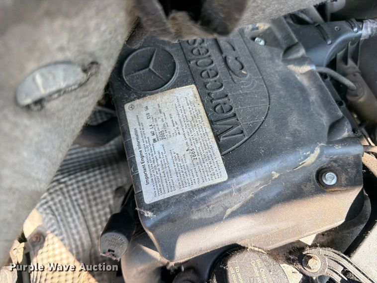 image for item OE9622 2005 Dodge Sprinter van