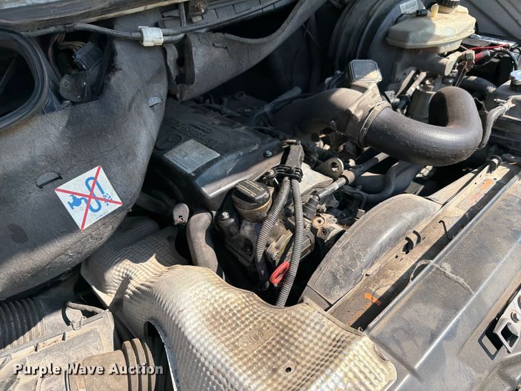 image for item OE9622 2005 Dodge Sprinter van