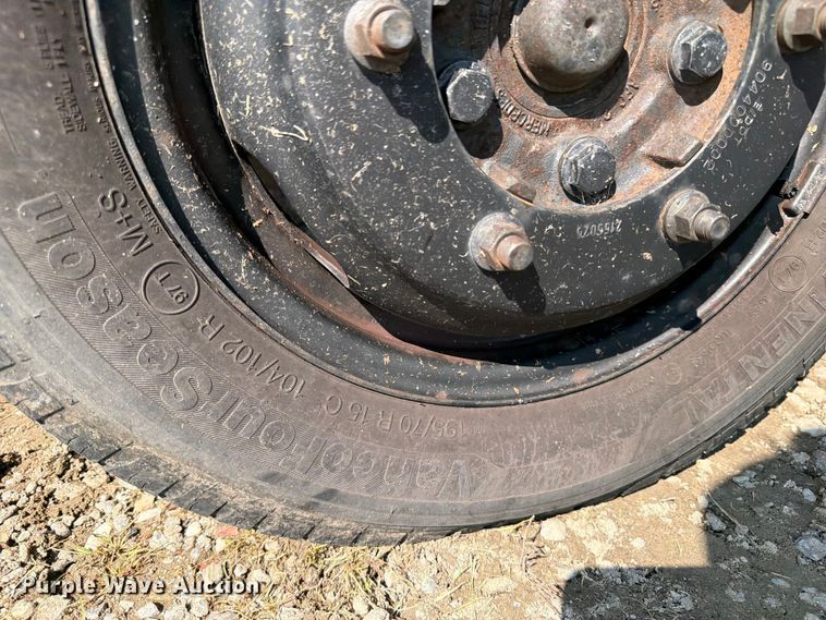 image for item OE9622 2005 Dodge Sprinter van
