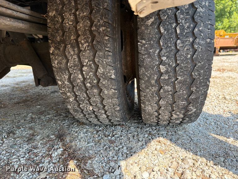 image for item OE9622 2005 Dodge Sprinter van