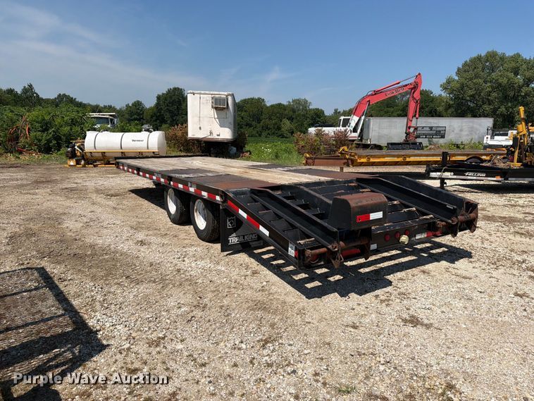 image for item OE9623 2011 Trail King Industries TK24LP 262 equipment trailer