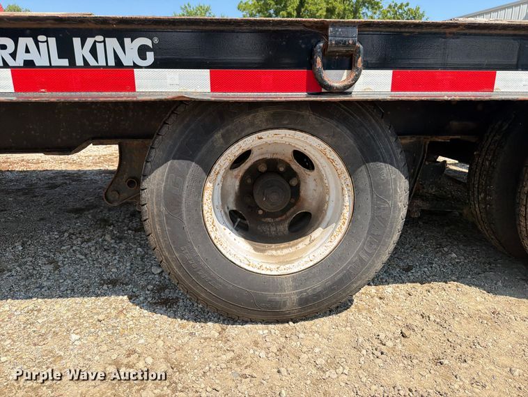 image for item OE9623 2011 Trail King Industries TK24LP 262 equipment trailer