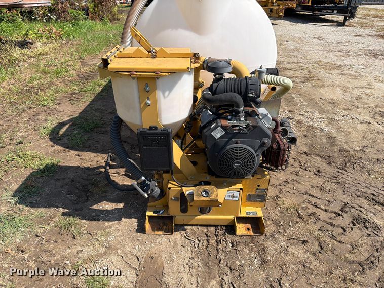 image for item OE9624 2013 Vermeer MX240 mud mixing system