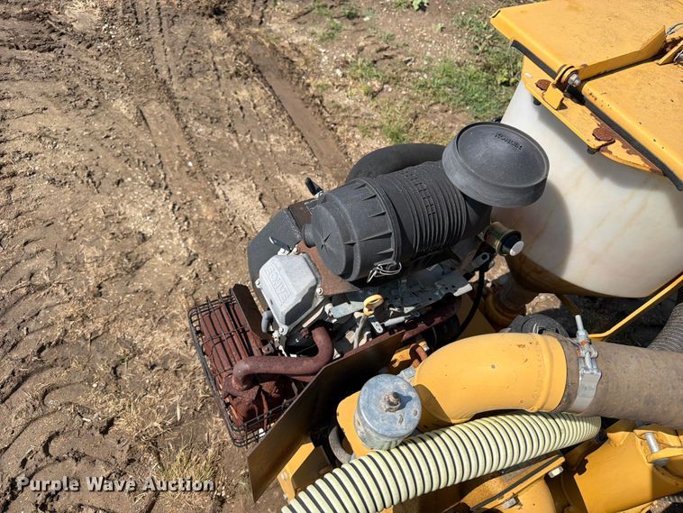 image for item OE9624 2013 Vermeer MX240 mud mixing system