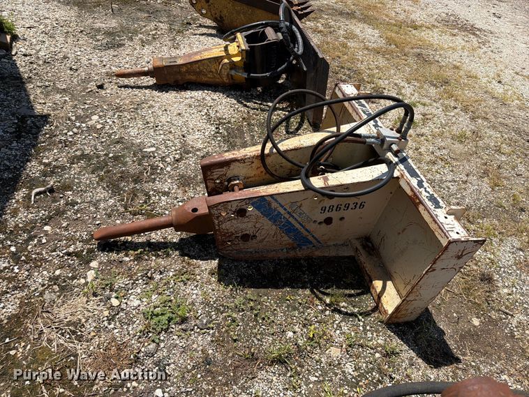 image for item OE9628 Kent skid steer breaker