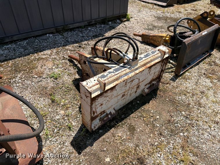 image for item OE9628 Kent skid steer breaker