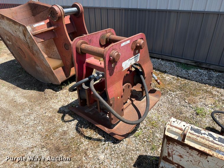 image for item OE9629 Allied plate compactor