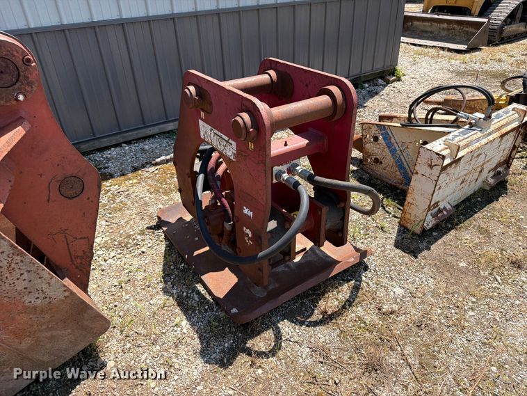 image for item OE9629 Allied plate compactor