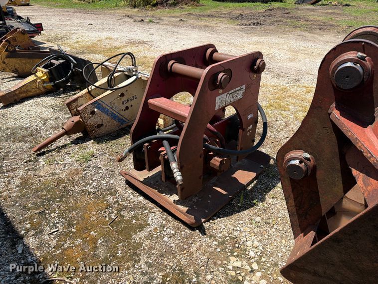 image for item OE9629 Allied plate compactor