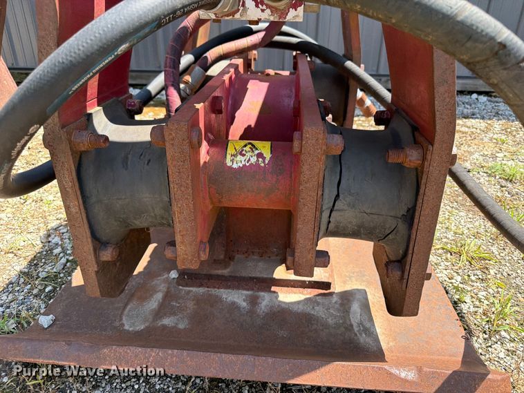 image for item OE9629 Allied plate compactor