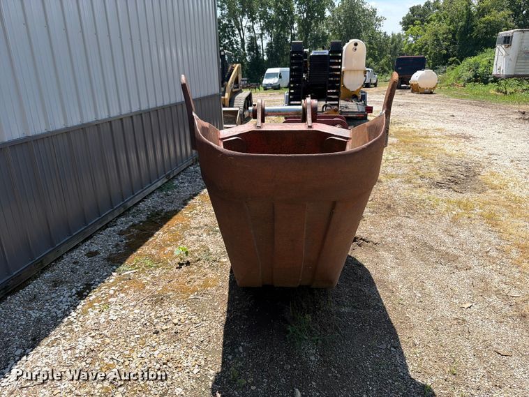 image for item OE9630 Excavator bucket