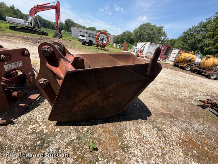 image for item OE9630 Excavator bucket