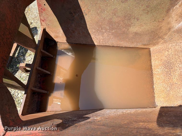 image for item OE9630 Excavator bucket