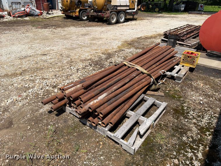 image for item OE9631 Approximately (40) drill rods