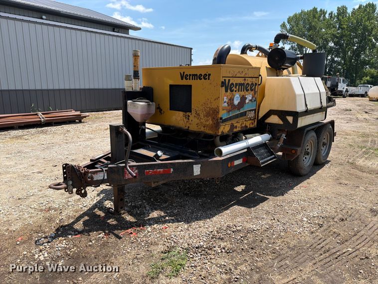 2006 Vermeer V500 vacuum trailer