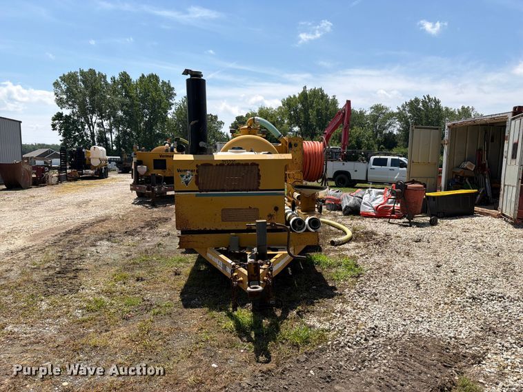 image for item OE9634 2004 Vermeer E550 Evacuator vacuum trailer