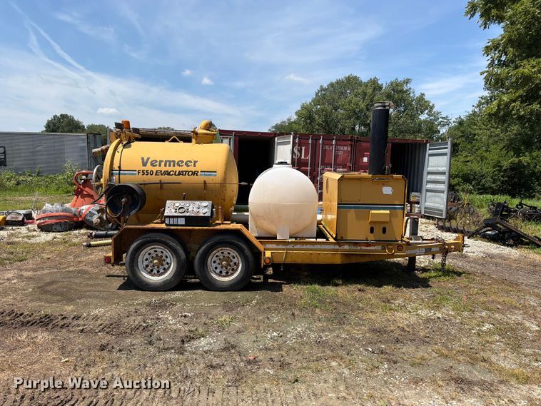 image for item OE9634 2004 Vermeer E550 Evacuator vacuum trailer