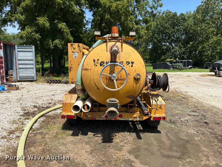 image for item OE9634 2004 Vermeer E550 Evacuator vacuum trailer