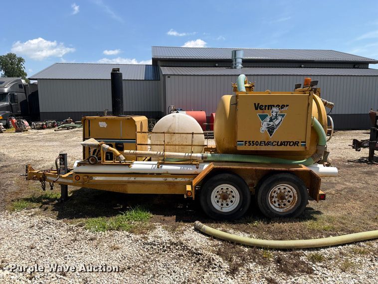 image for item OE9634 2004 Vermeer E550 Evacuator vacuum trailer