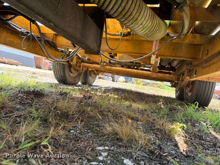 image for item OE9634 2004 Vermeer E550 Evacuator vacuum trailer
