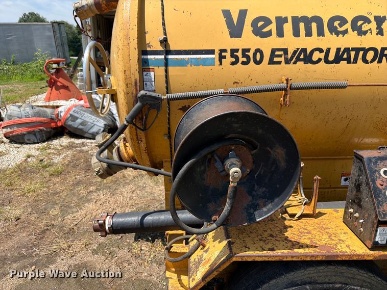 image for item OE9634 2004 Vermeer E550 Evacuator vacuum trailer