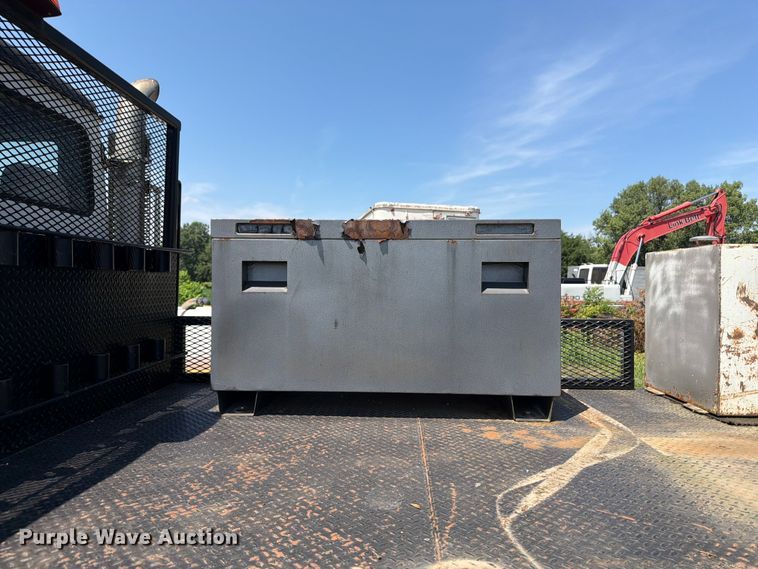 image for item OE9635 2003 Freightliner FL80 Crew Cab flatbed truck