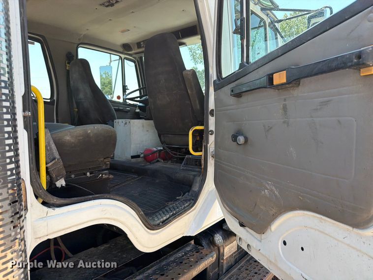 image for item OE9635 2003 Freightliner FL80 Crew Cab flatbed truck