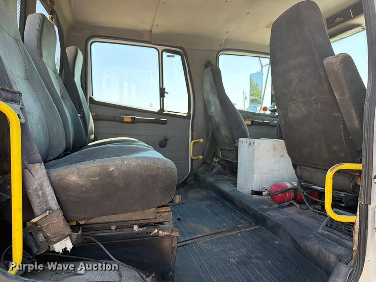 image for item OE9635 2003 Freightliner FL80 Crew Cab flatbed truck