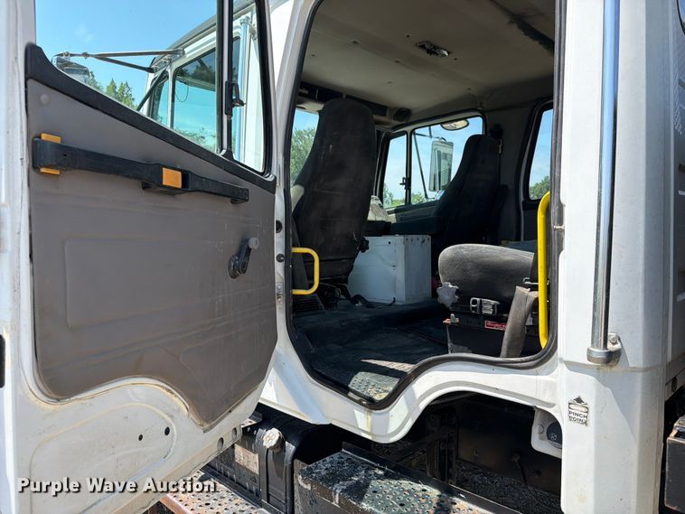 image for item OE9635 2003 Freightliner FL80 Crew Cab flatbed truck