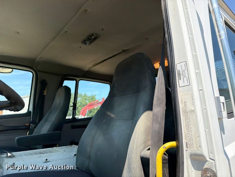 image for item OE9635 2003 Freightliner FL80 Crew Cab flatbed truck