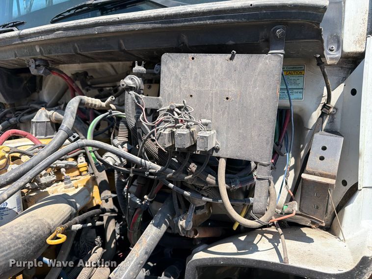 image for item OE9635 2003 Freightliner FL80 Crew Cab flatbed truck