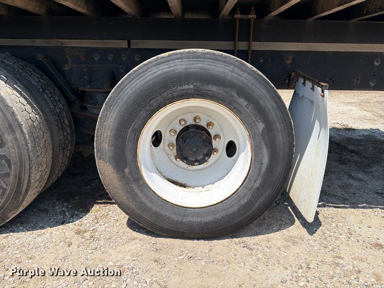 image for item OE9635 2003 Freightliner FL80 Crew Cab flatbed truck