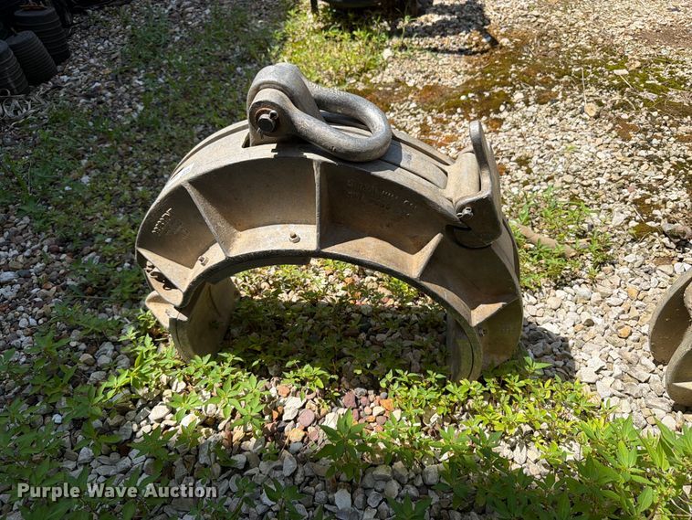 image for item OE9639 (2) pipe tongs