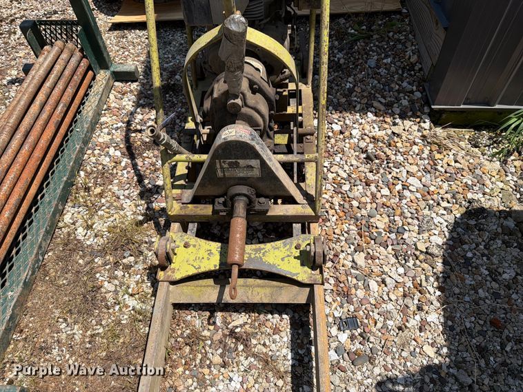 image for item OE9643 Prairie Dog boring machine