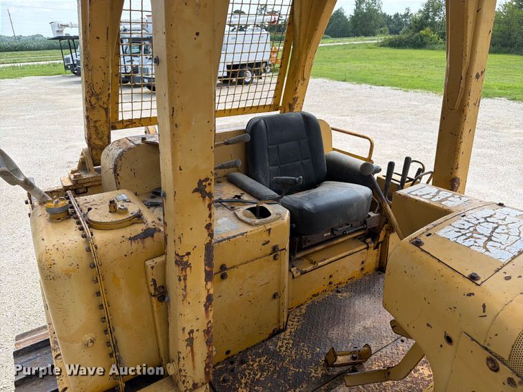 image for item OE9649 1978 Caterpillar D7G dozer