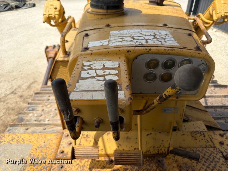 image for item OE9649 1978 Caterpillar D7G dozer