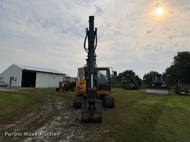 image for item OE9655 2014 John Deere 135G excavator
