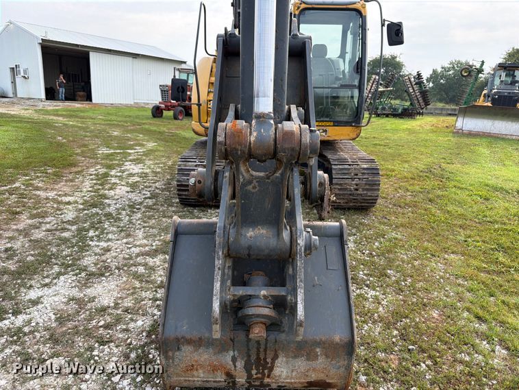 image for item OE9655 2014 John Deere 135G excavator