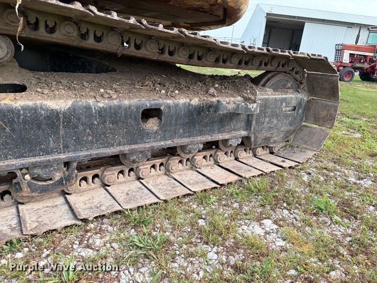 image for item OE9655 2014 John Deere 135G excavator