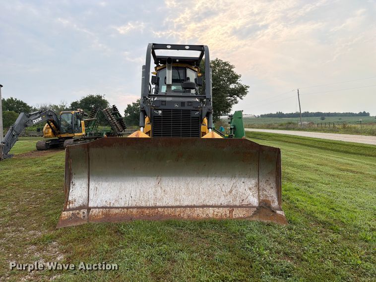 image for item OE9658 2016 John Deere 850K WT dozer